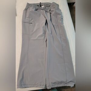 Cherokee infinity scrubs XL petite